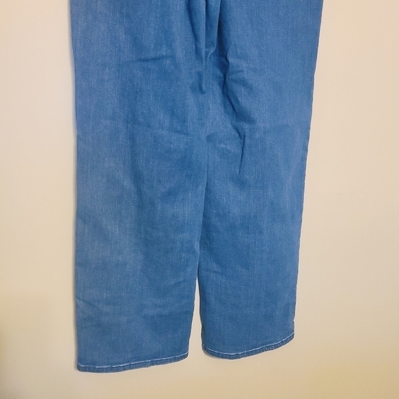 Isaac Mizrahi Live! | Women's Dark Flared or Wide-Leg Jeans (US Size 14 Tall) - Picture 12 of 13